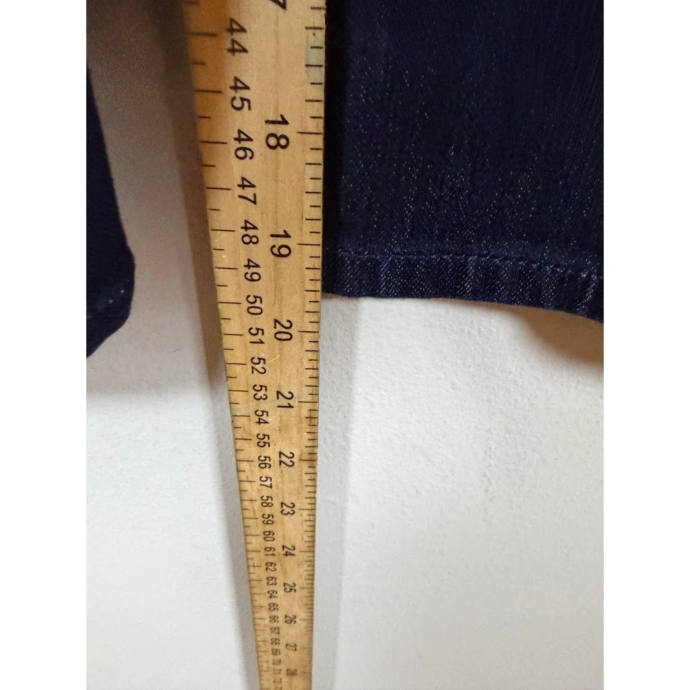 Chico's Womens Capri Jeans Fabulously Slimming Dark Wash Blue Size 1.5